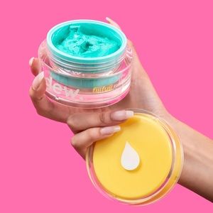 Dew of the Gods Fijifuji™ Collagen Whip Vitamin Mask